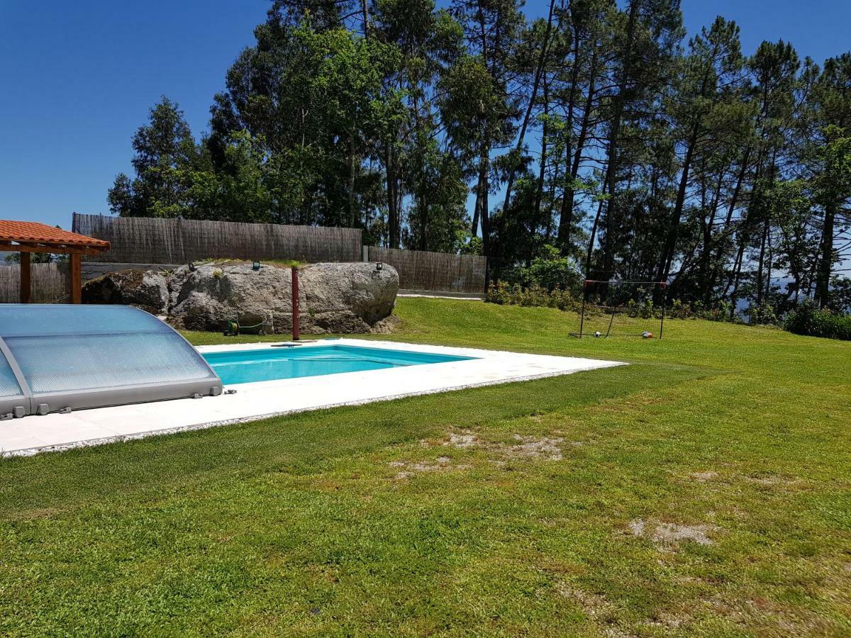 Quinta da Tormenta -14 pessoas- Cabeceiras de Basto 2 casas e piscina privada Exterior foto