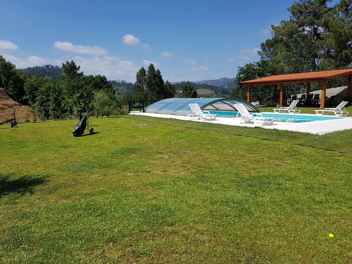 Quinta da Tormenta -14 pessoas- Cabeceiras de Basto 2 casas e piscina privada Exterior foto